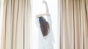 眠り始め90分の深い睡眠と成長ホルモンが美肌に与える影響を解説する神楽坂鍼灸院HARIBIOの快眠美容ブログ